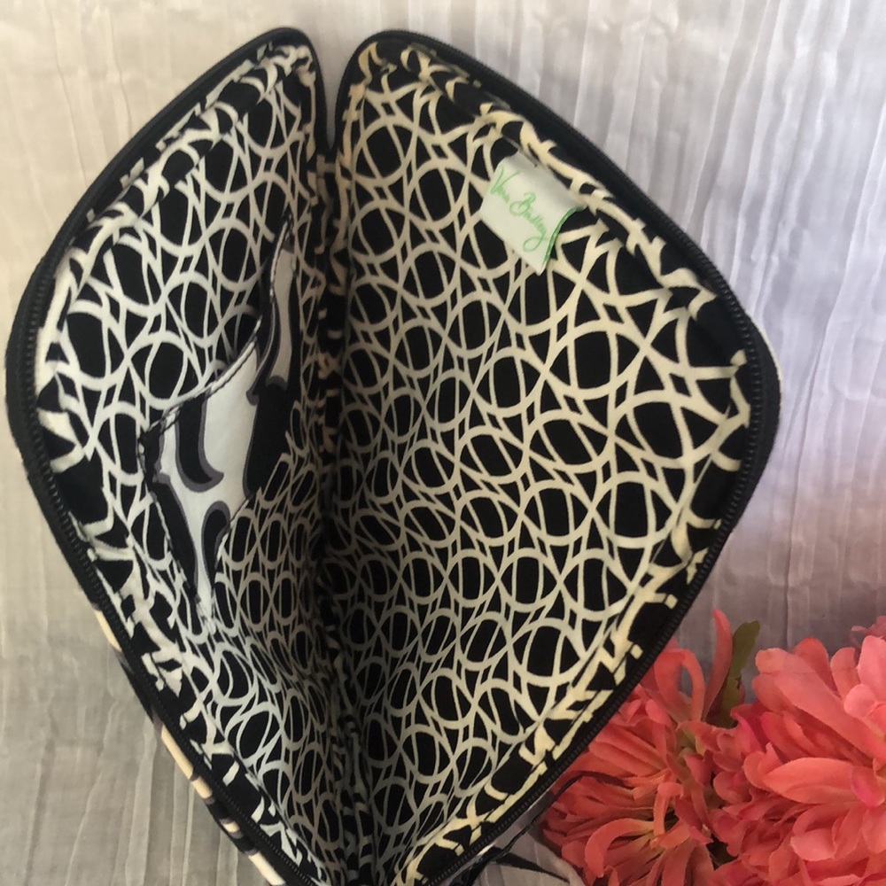 VERA BRADLEY E-Reader Sleeve Night & Day black white paisley NWT & makeup case - Picture 8 of 16